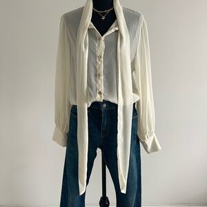 Elegant chiffon blouse